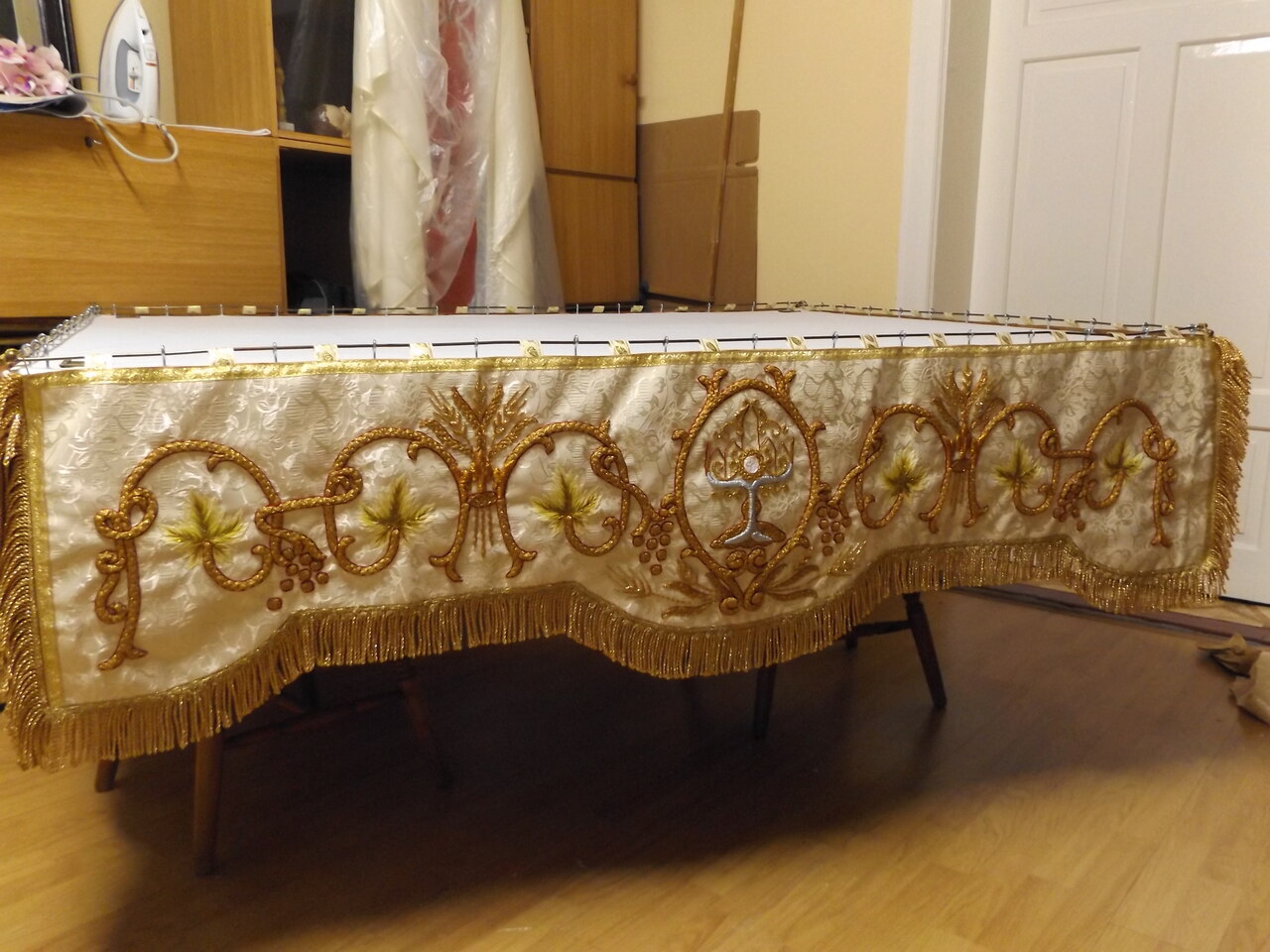 BALDACHIM PROCESYJNY - haft hiszpański bardzo wypukły