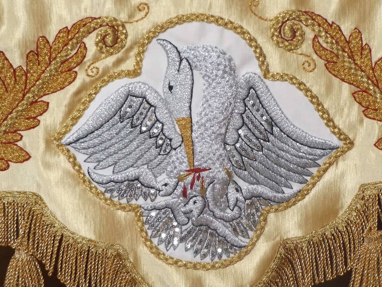 BALDACHIM PROCESYJNY - haft ręczny 3